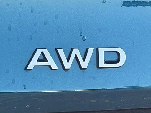 New 2025 Nissan Murano SL AWD/4WD image 2