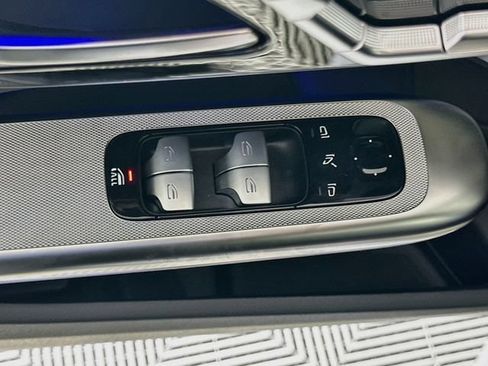 Used 2026 Mercedes-Benz CLE 300 4MATIC Cabriolet image 18
