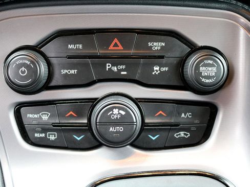 Used 2023 Dodge Challenger R/T image 27