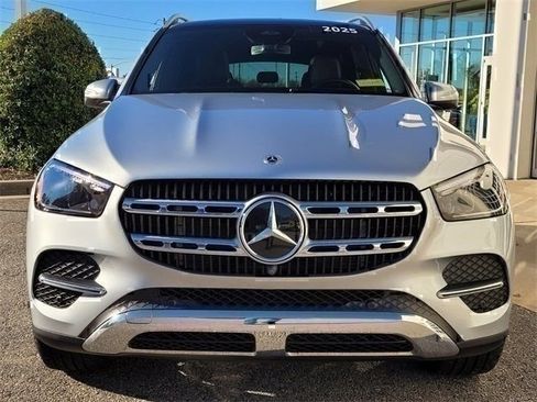 Used 2025 Mercedes-Benz GLE 350 4MATIC image 6