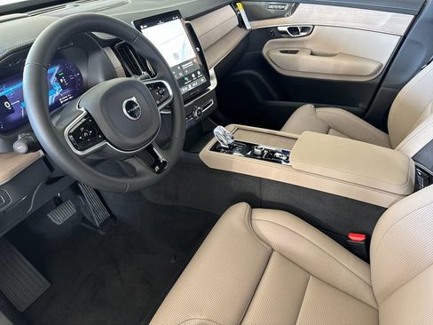New 2026 Volvo XC90 T8 Ultra w/ Protection Package Premier image 9