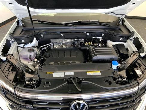 New 2026 Volkswagen Atlas SEL Premium R-Line AWD/4WD image 13