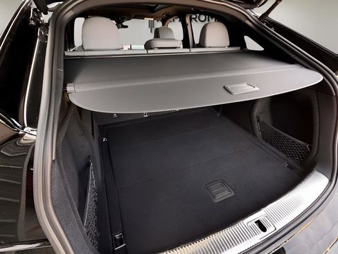 Used 2025 Audi SQ5 Premium Plus AWD/4WD image 25