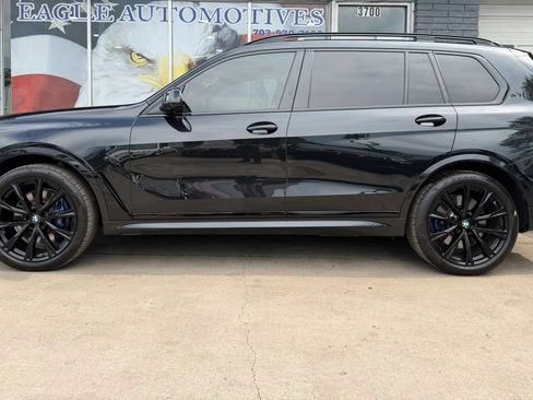 Used 2022 BMW X7 M50i w/ Dynamic Handling Package AWD/4WD image 6