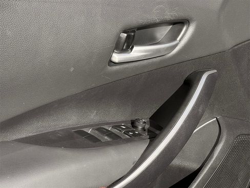 Used 2024 Toyota Corolla SE image 22