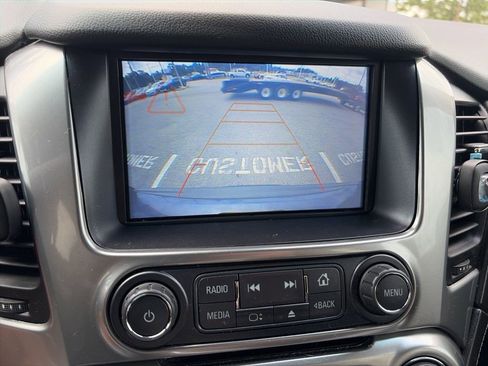 Used 2019 Chevrolet Tahoe Premier w/ RST 6.2L Performance Edition RWD image 7