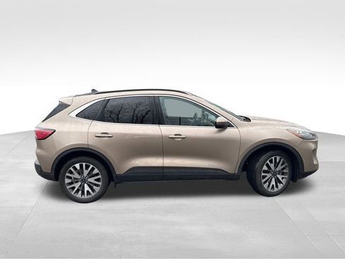 Used 2020 Ford Escape Titanium w/ Titanium Premium Package 2.0 image 8