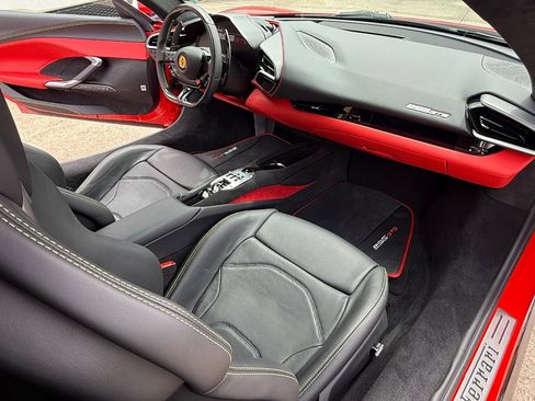Used 2025 Ferrari 296 GTS RWD image 13