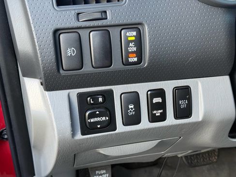 Used 2015 Toyota Tacoma 4x4 Double Cab w/ TRD Sport Package image 14