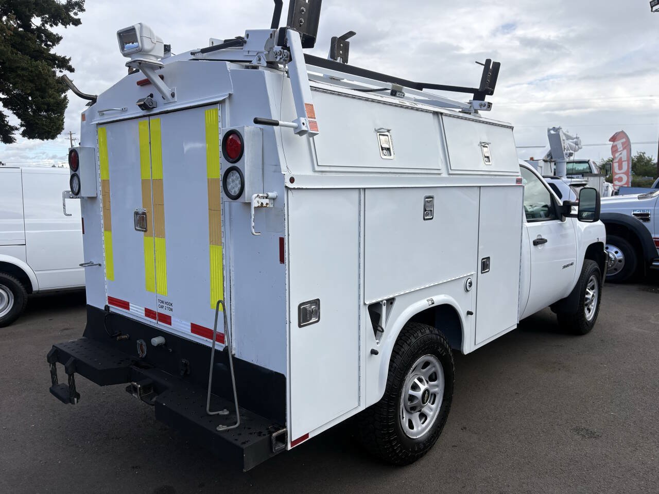 Used 2013 Chevrolet Silverado 3500 W/T RWD image 8