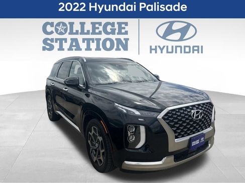 Used 2022 Hyundai Palisade Calligraphy FWD image 3