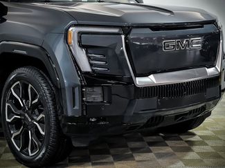 New 2025 GMC Sierra EV Denali video 2