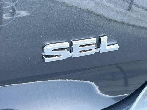 New 2026 Mitsubishi Outlander SEL FWD image 29