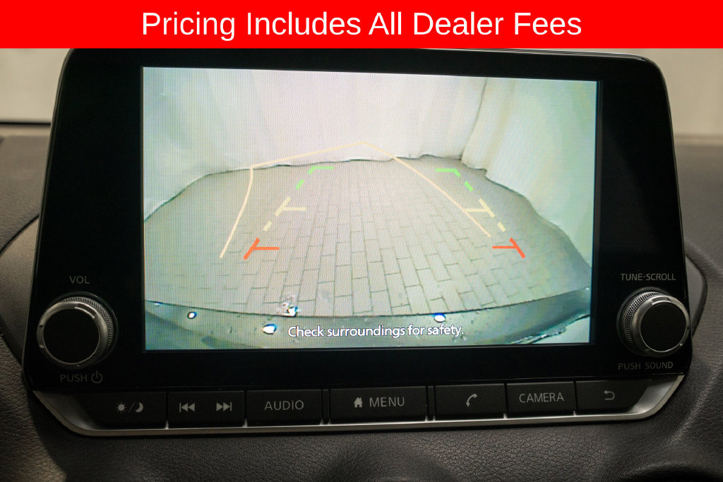 Used 2025 Nissan Sentra SV FWD image 13