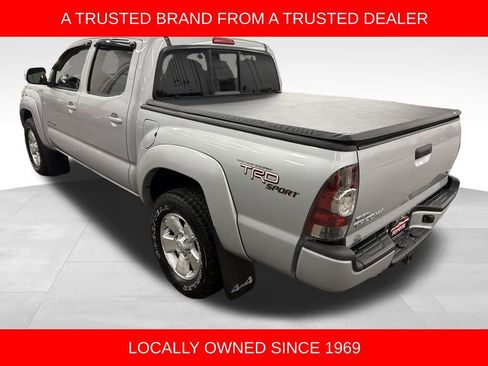 Used 2012 Toyota Tacoma 4x4 Double Cab image 3