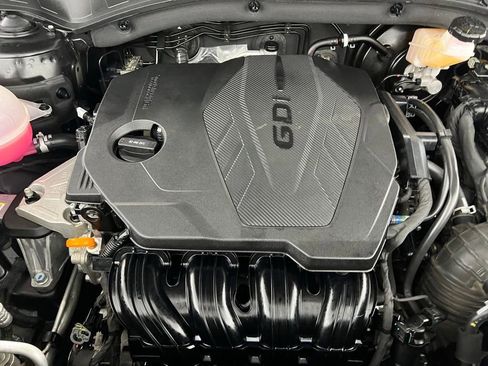 Used 2024 Kia Sorento LX image 33