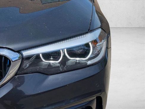 Used 2018 BMW 530e xDrive image 6