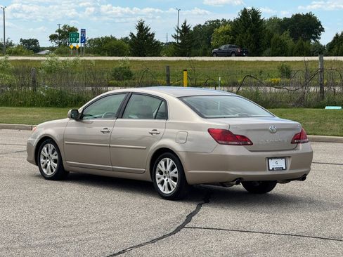 Used 2008 Toyota Avalon XLS FWD image 5