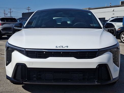 New 2026 Kia K4 GT-Line Turbo image 3