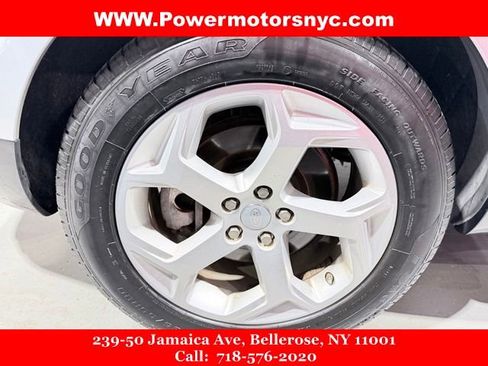 Used 2019 Land Rover Range Rover Sport HSE image 13