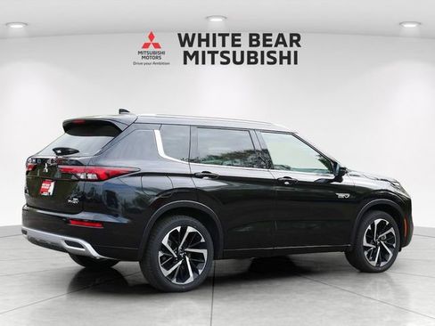 Used 2025 Mitsubishi Outlander SEL AWD/4WD image 5