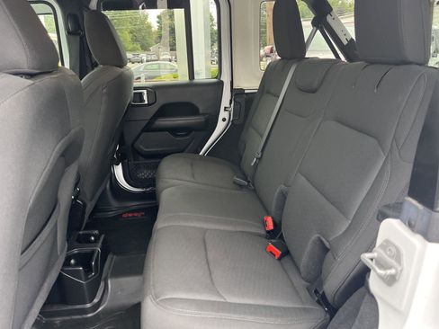 Used 2020 Jeep Wrangler Unlimited Sahara w/ Dual Top Group image 12