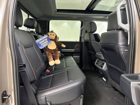 New 2026 Ford F250 Lariat w/ Lariat Ultimate Package AWD/4WD image 32