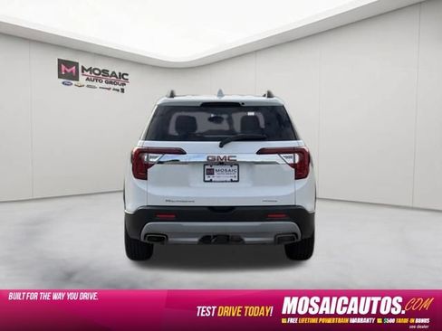 Used 2023 GMC Acadia SLT AWD/4WD image 6