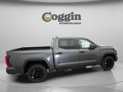 New 2026 Toyota Tundra SR5 AWD/4WD image 23