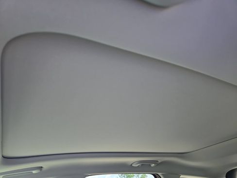 New 2026 Kia Sportage SX FWD image 23
