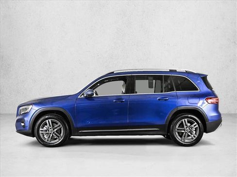 New 2026 Mercedes-Benz GLB 250 4MATIC image 9