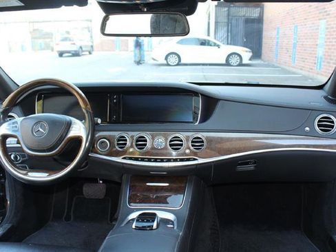 Used 2015 Mercedes-Benz S 550 4MATIC Sedan image 14