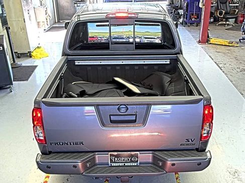Used 2020 Nissan Frontier SV w/ Midnight Edition Floor Mats RWD image 3