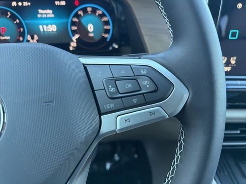 New 2026 Volkswagen Atlas SE image 15