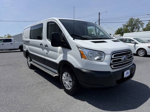 Used 2019 Ford Transit 250 130 Low Roof w/ Exterior Upgrade Package RWD image 4