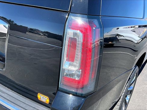 Used 2018 GMC Yukon XL Denali w/ Denali Ultimate Package image 26