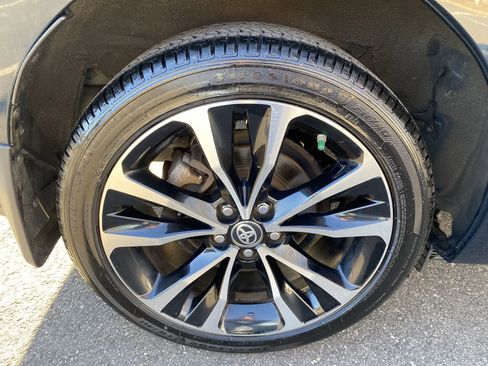 Used 2017 Toyota Corolla SE image 13