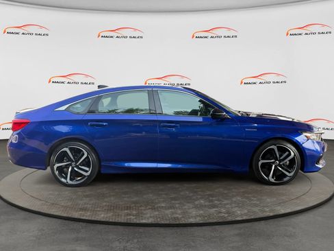 Used 2022 Honda Accord Sport image 6