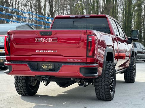 Used 2024 GMC Sierra 2500 Denali w/ Denali Reserve Package AWD/4WD image 7