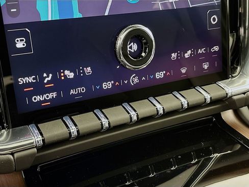 New 2026 GMC Yukon Denali w/ Advanced Technology Package image 16