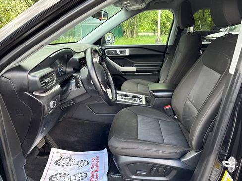 Used 2022 Ford Explorer XLT AWD/4WD image 8