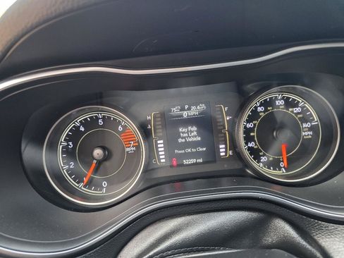 Used 2020 Jeep Cherokee Latitude Plus w/ Cold Weather Group FWD image 14