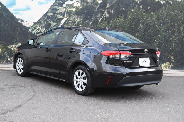 Certified 2024 Toyota Corolla LE FWD image 9