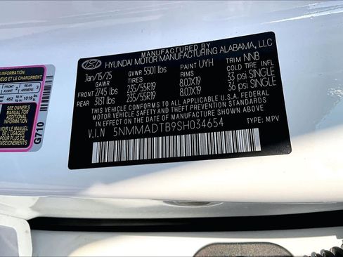 Used 2025 Genesis GV70 2.5T w/ Advanced Package image 36