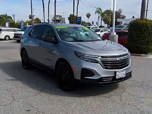 Certified 2024 Chevrolet Equinox LS w/ LS Convenience Package image 2