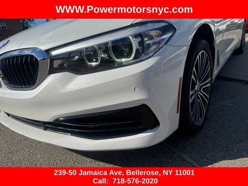Used 2020 BMW 530i xDrive w/ Convenience Package AWD/4WD image 12