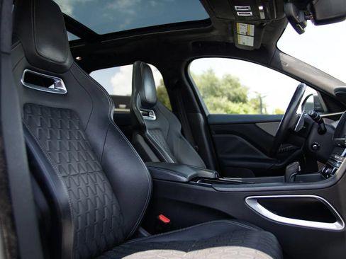 Used 2020 Jaguar F-PACE SVR AWD/4WD image 23