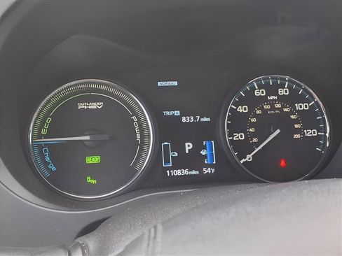 Used 2020 Mitsubishi Outlander SEL image 21