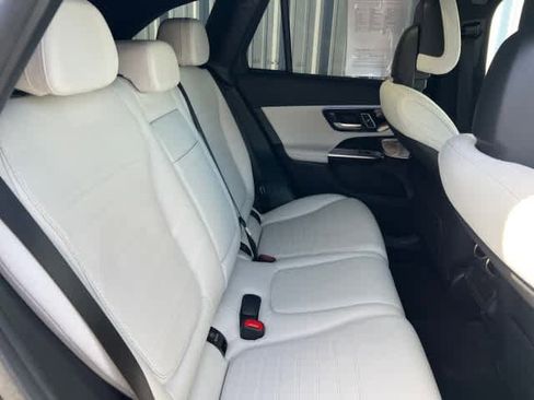 Certified 2024 Mercedes-Benz GLC 300 4MATIC image 23