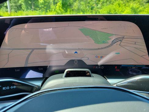 New 2025 Cadillac Lyriq Sport image 29